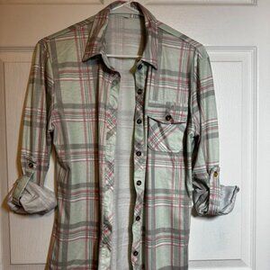 Women's Classic Plaid Shirt Button Down Shirt Roll Up Long Sleeve Cuffed Med